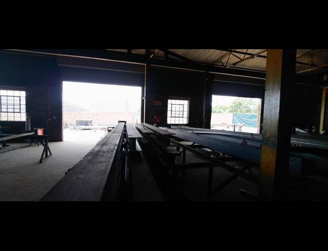 INDUSTRIAL PROPERTY TO RENT IN SILVERTONDALE